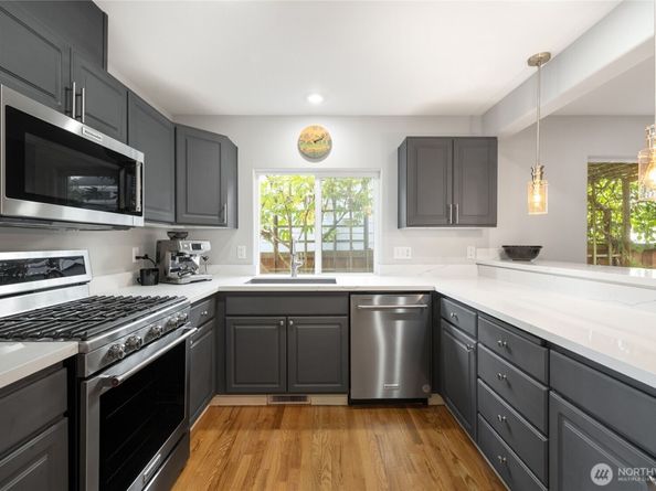 16267 16th Avenue SW, Burien WA 98166