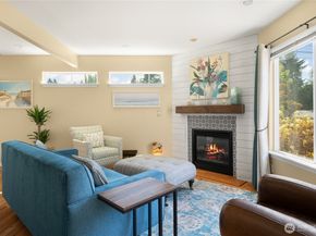 16267 16th Avenue SW, Burien WA 98166
