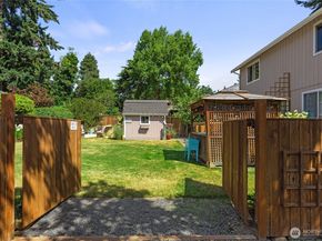 16267 16th Avenue SW, Burien WA 98166