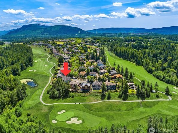 6230 Fairway Place SE, Snoqualmie WA 98065