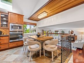 17829 149th Avenue NE, Woodinville WA 98072
