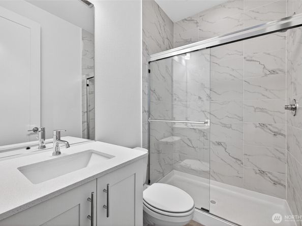 11521 117th Lane NE 2, Kirkland WA 98033