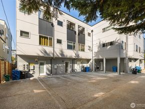 5910 Fauntleroy Way SW, Seattle WA 98136
