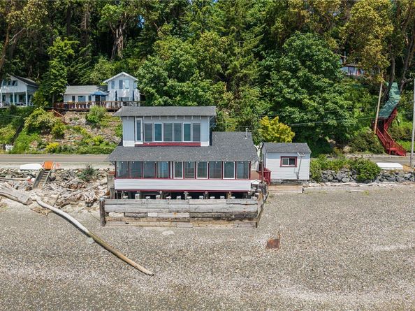 24186 Vashon Highway SW, Vashon WA 98070