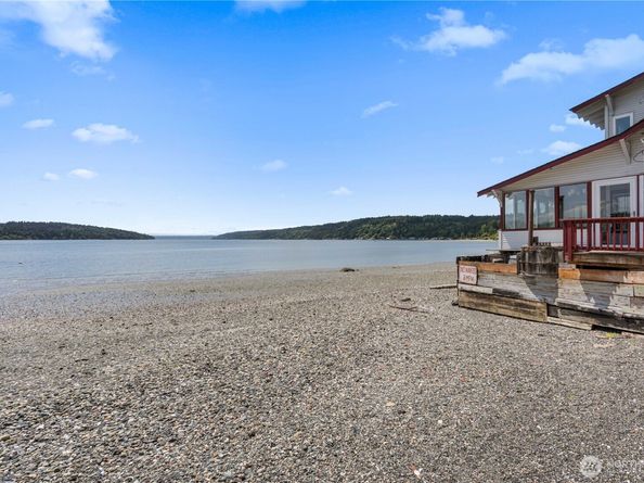 24186 Vashon Highway SW, Vashon WA 98070