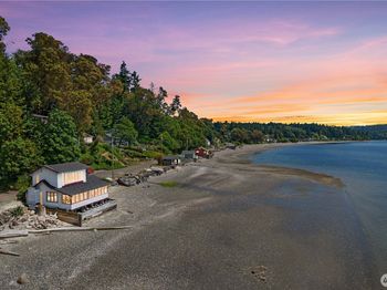 24186 Vashon Highway SW