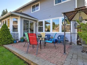 18201 154th Place SE, Renton WA 98058