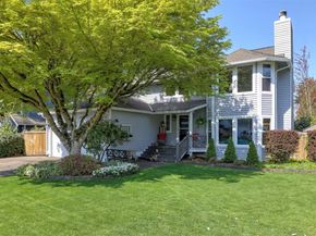18201 154th Place SE, Renton WA 98058