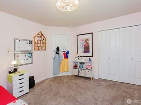 3707 SE Chesterton Drive, Port Orchard WA 98366