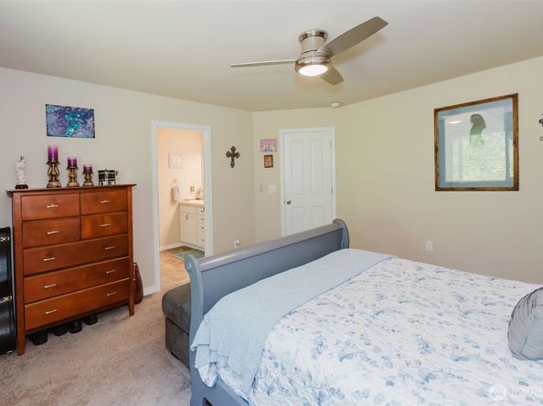 3707 SE Chesterton Drive, Port Orchard WA 98366