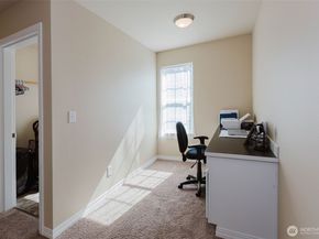 3707 SE Chesterton Drive, Port Orchard WA 98366