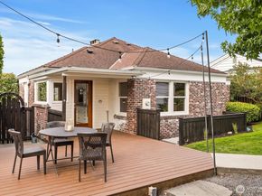 1940 Edgemont Place W, Seattle WA 98199