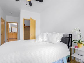 424 N 85th St 411, Seattle WA 98103