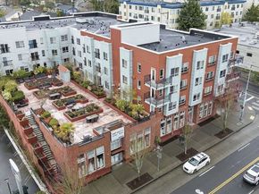 424 N 85th St 411, Seattle WA 98103