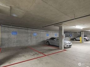 424 N 85th St 411, Seattle WA 98103