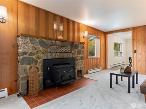 717 Twin View Place W, Bremerton WA 98312