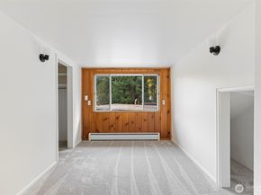 717 Twin View Place W, Bremerton WA 98312