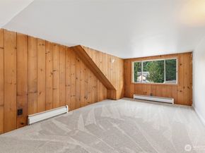 717 Twin View Place W, Bremerton WA 98312