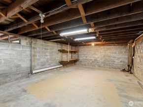 717 Twin View Place W, Bremerton WA 98312