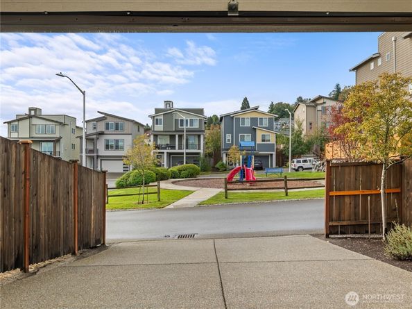 8253 S 118th Street, Seattle WA 98178