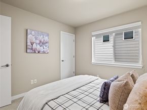 8253 S 118th Street, Seattle WA 98178
