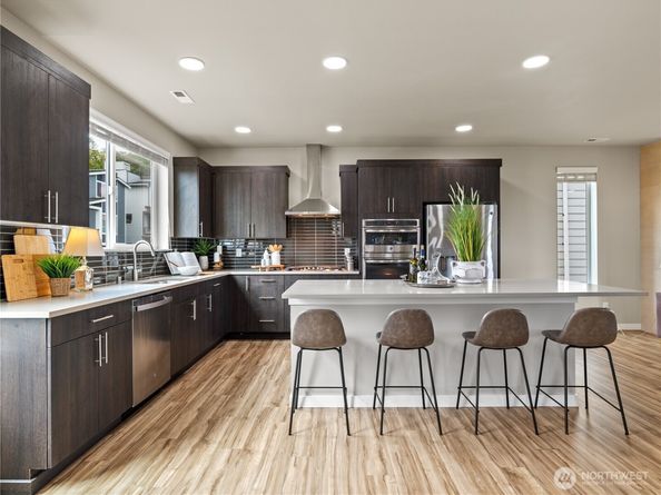 8253 S 118th Street, Seattle WA 98178