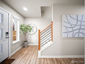 8253 S 118th Street, Seattle WA 98178