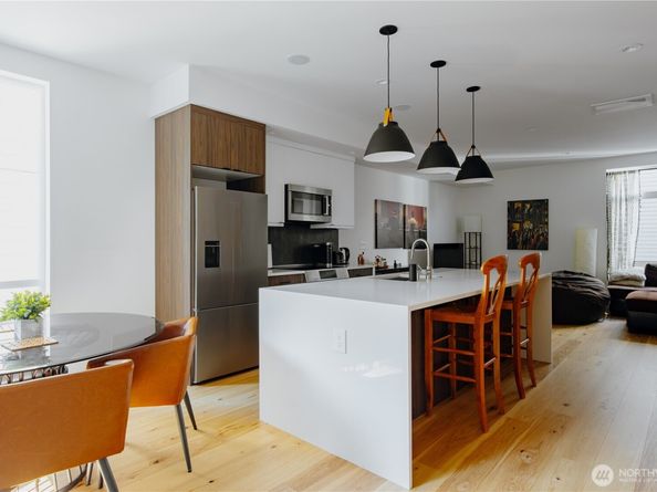 126 W Florentia Street D, Seattle WA 98119