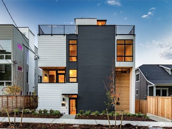 126 W Florentia Street D, Seattle WA 98119