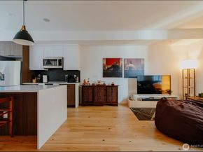 126 W Florentia Street D, Seattle WA 98119