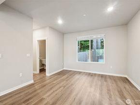 2014 101st Avenue SE 1, Lake Stevens WA 98258