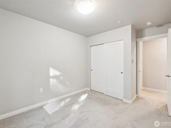 2014 101st Avenue SE 1, Lake Stevens WA 98258