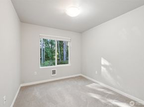 2014 101st Avenue SE 1, Lake Stevens WA 98258