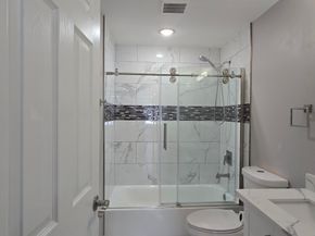 12053 70 Avenue S, Seattle WA 98178