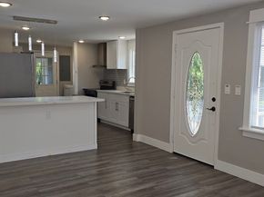 12053 70 Avenue S, Seattle WA 98178