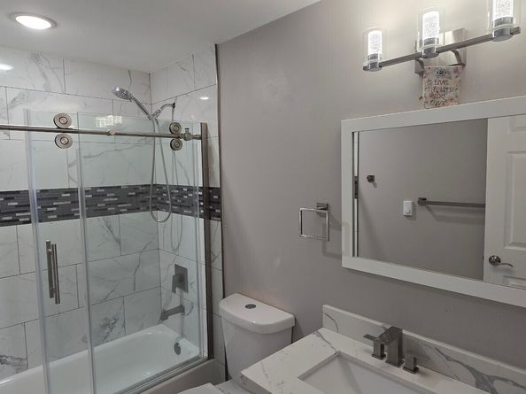12053 70 Avenue S, Seattle WA 98178