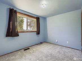 14630 3rd Avenue SW, Burien WA 98166