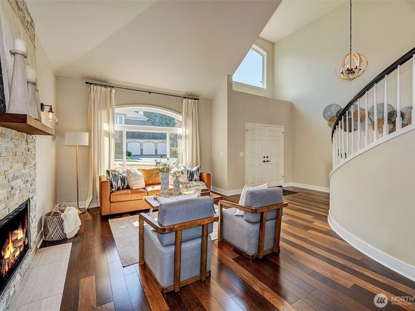 16602 SE 57th Place, Bellevue WA 98006