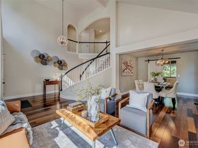 16602 SE 57th Place, Bellevue WA 98006