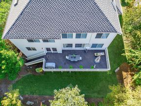 16602 SE 57th Place, Bellevue WA 98006
