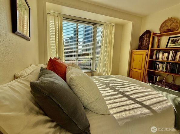 1221 Minor Avenue 410, Seattle WA 98101