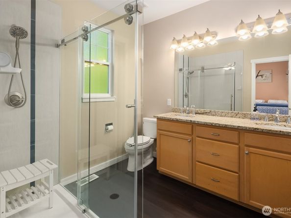 15410 135th Place NE 32C, Woodinville WA 98072