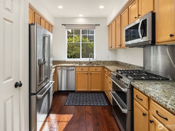 15410 135th Place NE 32C, Woodinville WA 98072