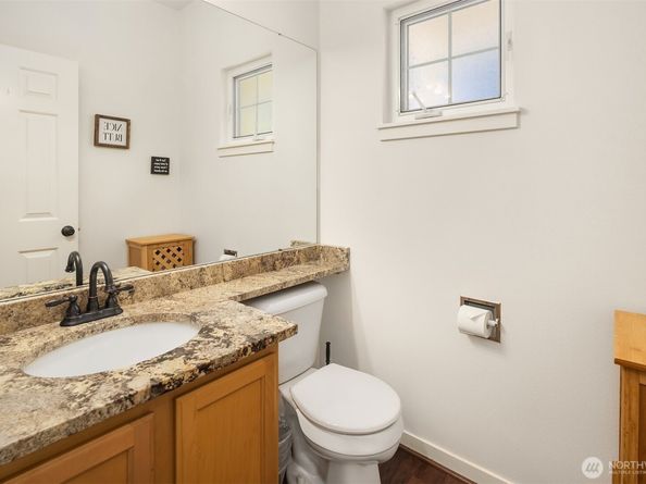 15410 135th Place NE 32C, Woodinville WA 98072
