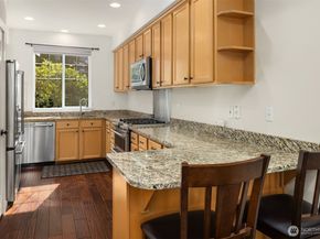 15410 135th Place NE 32C, Woodinville WA 98072