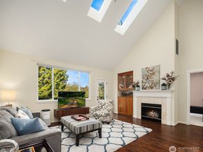 15410 135th Place NE 32C, Woodinville WA 98072