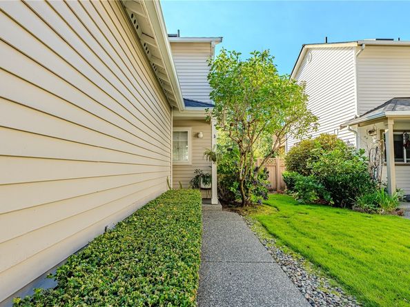 11330 8th Place W B, Everett WA 98204