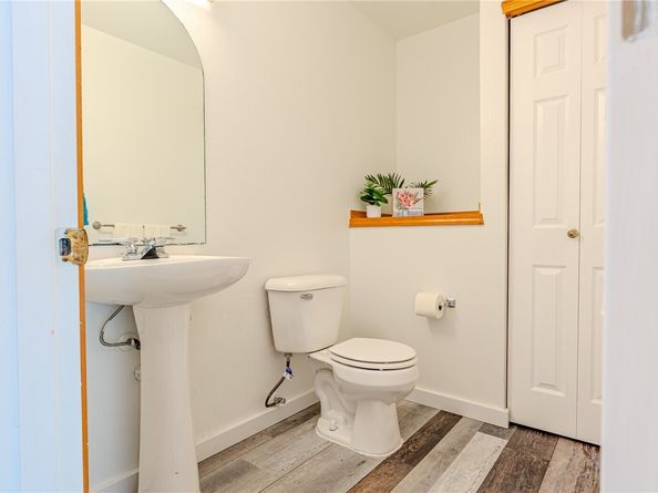 11330 8th Place W B, Everett WA 98204
