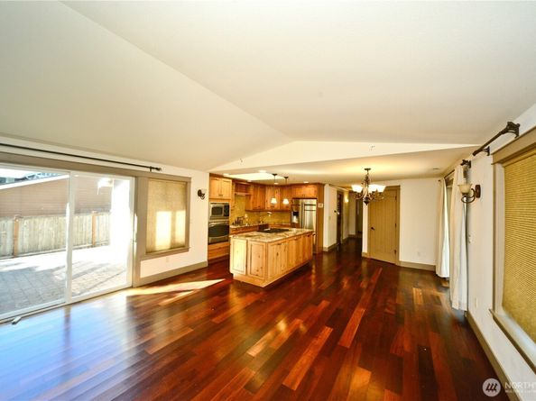 12649 NE 104th Street, Kirkland WA 98033