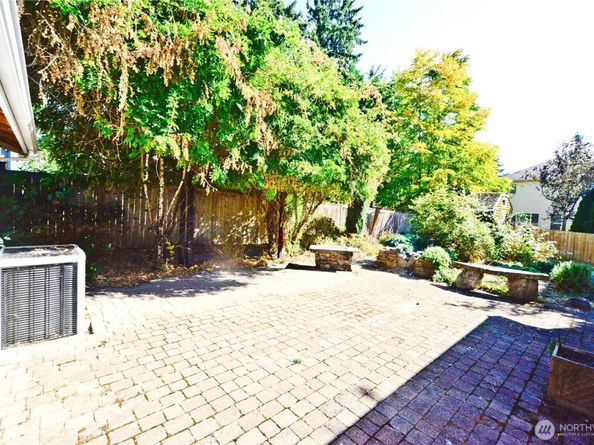 12649 NE 104th Street, Kirkland WA 98033